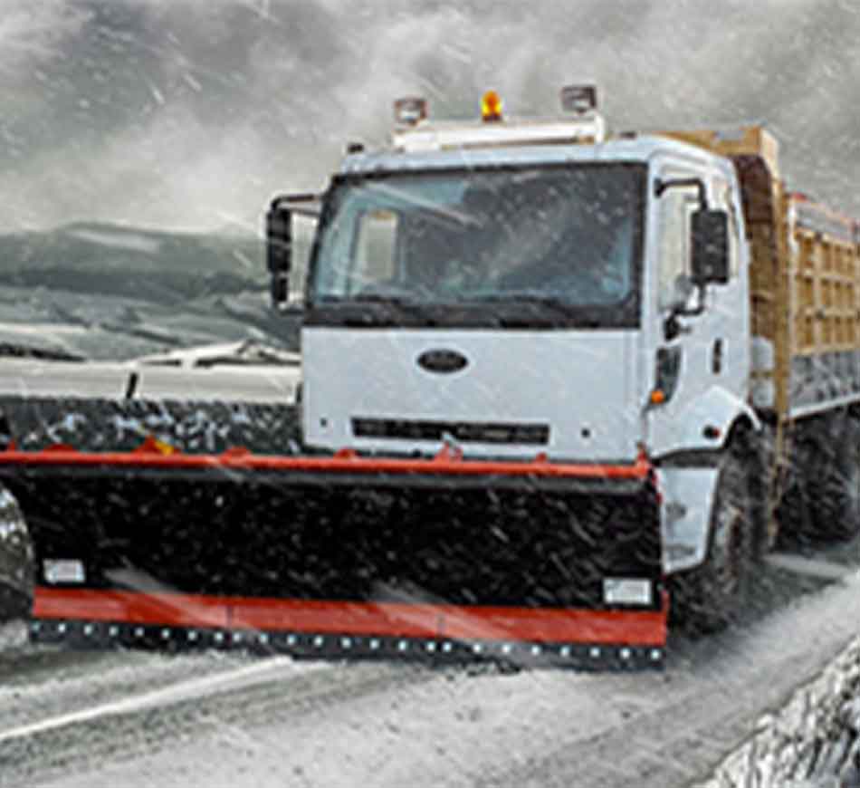 Kar Küreme Kamyonu